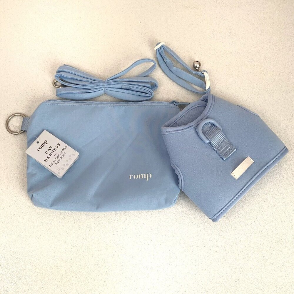 Romp Cat Harness Set NEW Blue Size Small Leash Bell Collar Carrying Case‎ Zip